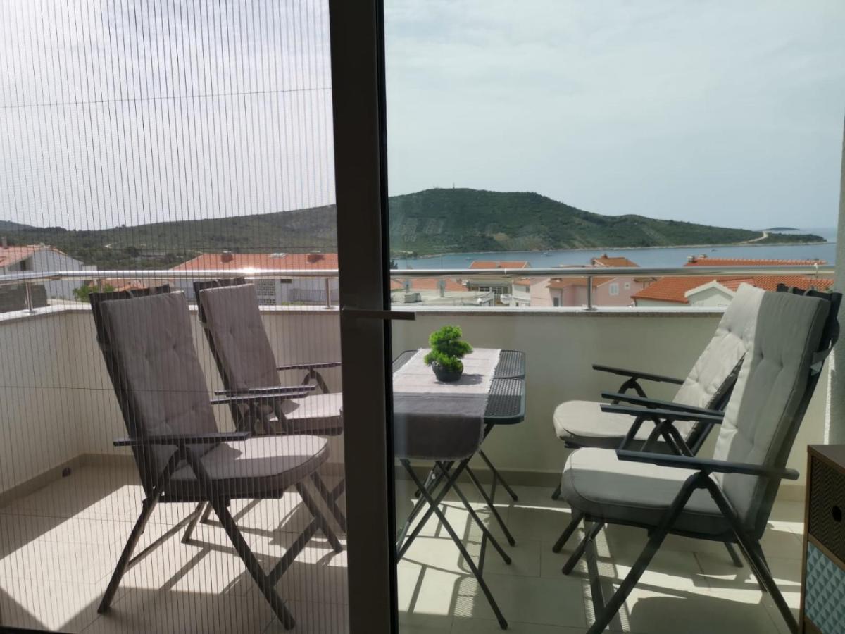 Appartamento Ristovic Primošten Esterno foto