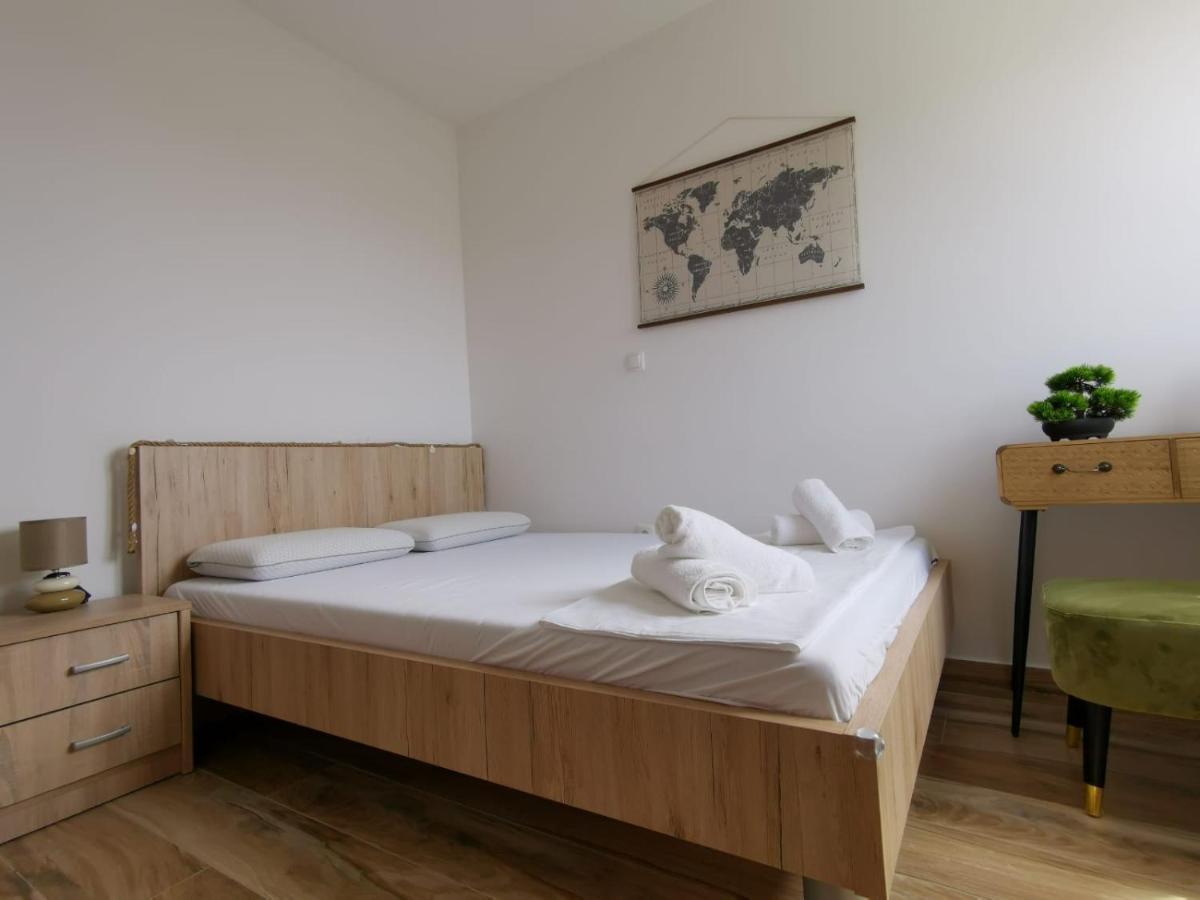 Appartamento Ristovic Primošten Esterno foto