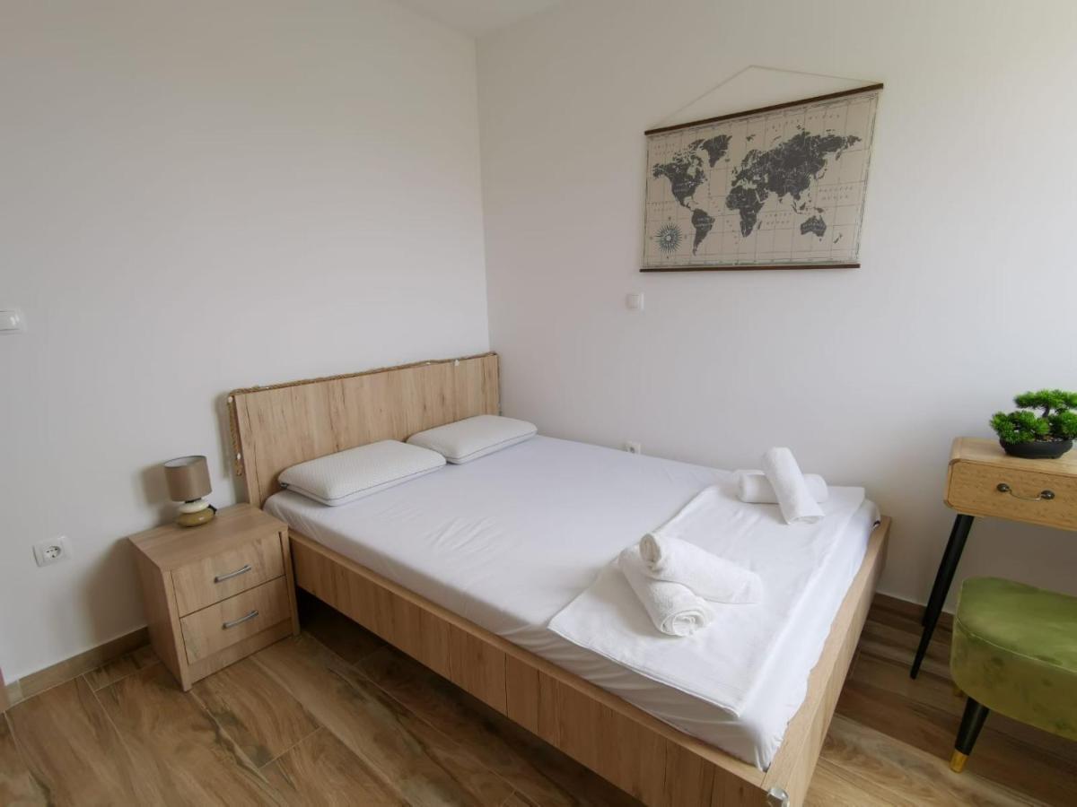 Appartamento Ristovic Primošten Esterno foto